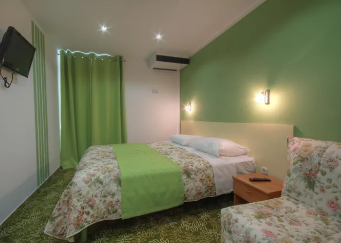 Hotel Sali Отель Сали