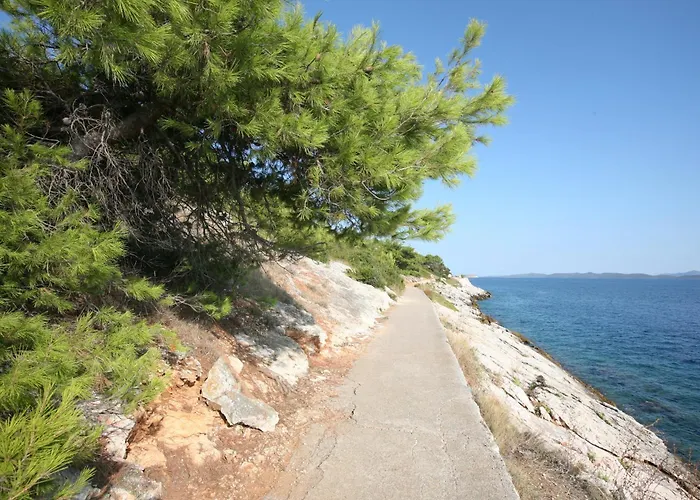 Hotel Sali Отель Сали