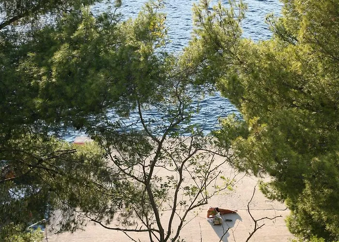 Hotel Sali Отель Сали