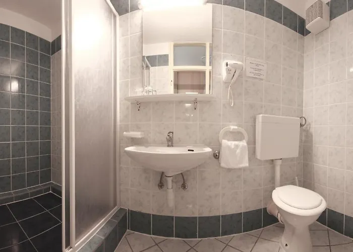 Hotel Sali Отель Сали